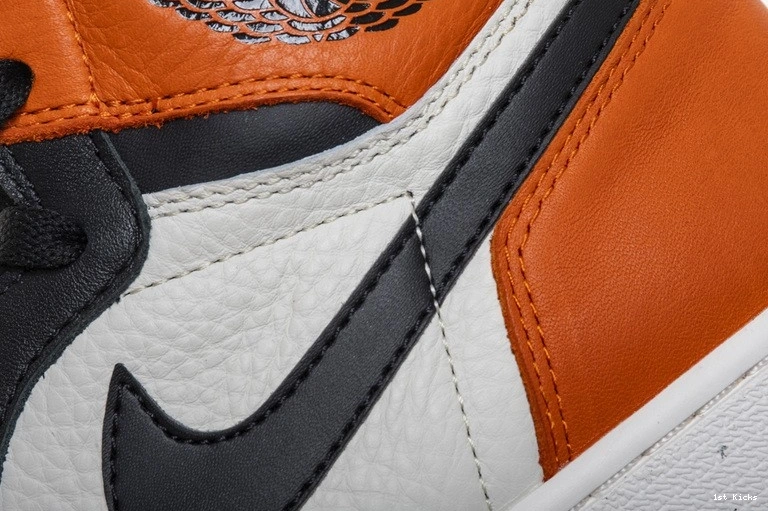 Shattered OG Jordan 1 555088-005 Retro Air Backboard 0319